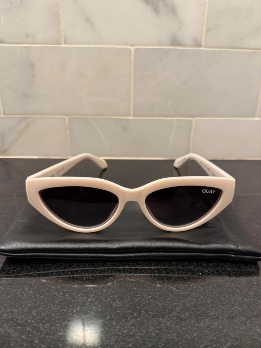 QUAY “Narrow Down” slim cat-eye sunglasses